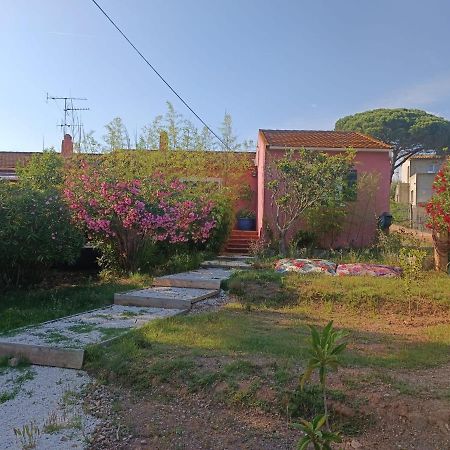 Maison De Vacances, Proche De La Plage Fréjus Exterior foto
